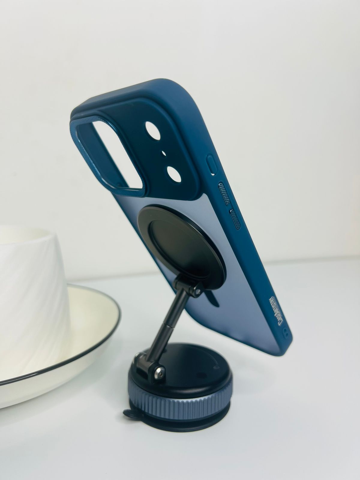 Case Artistry Mag Shield Frosted Case For iPhone 17