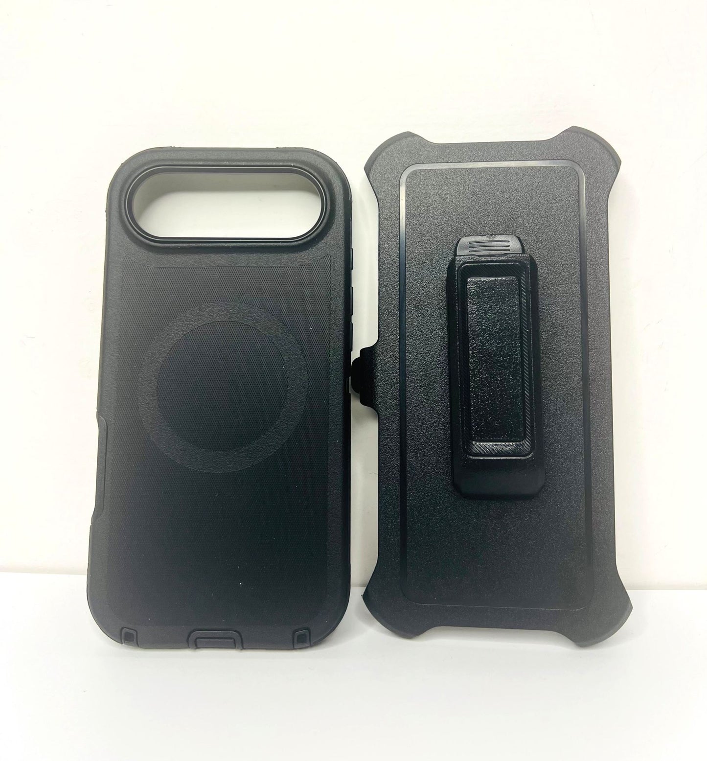 Adventure Magsafe Triple Layer Belt Clip Rugged Case For iPhone 17 Pro