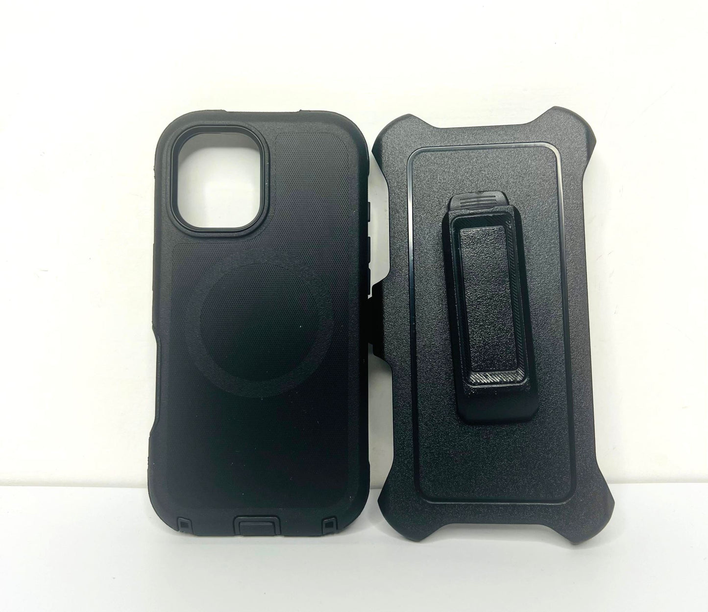 Adventure Magsafe Triple Layer Belt Clip Rugged Case For iPhone 17 Pro