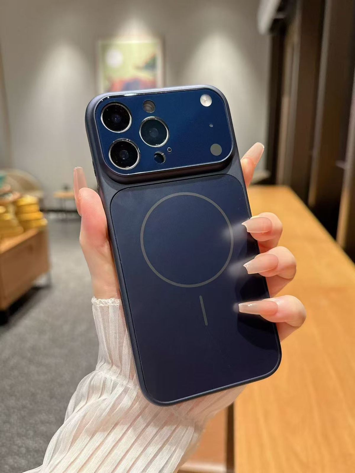 Case Artistry Titanium Pro Case For iPhone 16